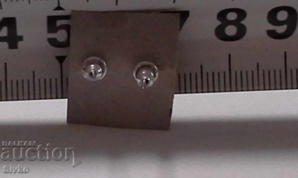 Auction  Crystal glass earrings