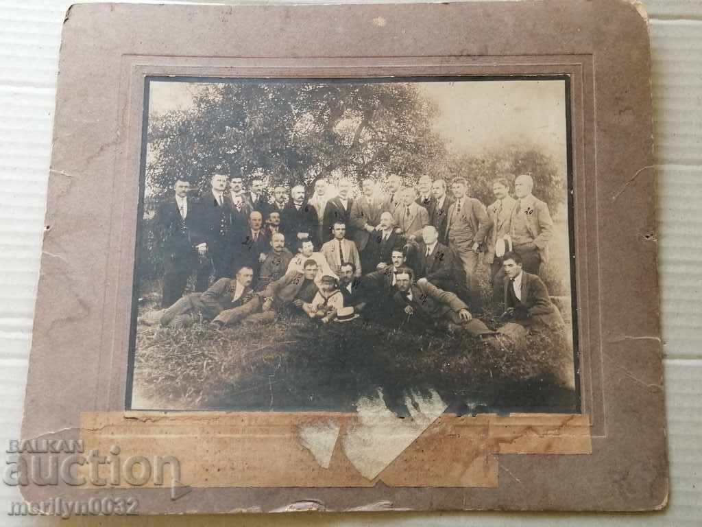 Old photo of cardboard agronomists photography photo - 5 Old photo of cardboard agronomists photography photo - 5