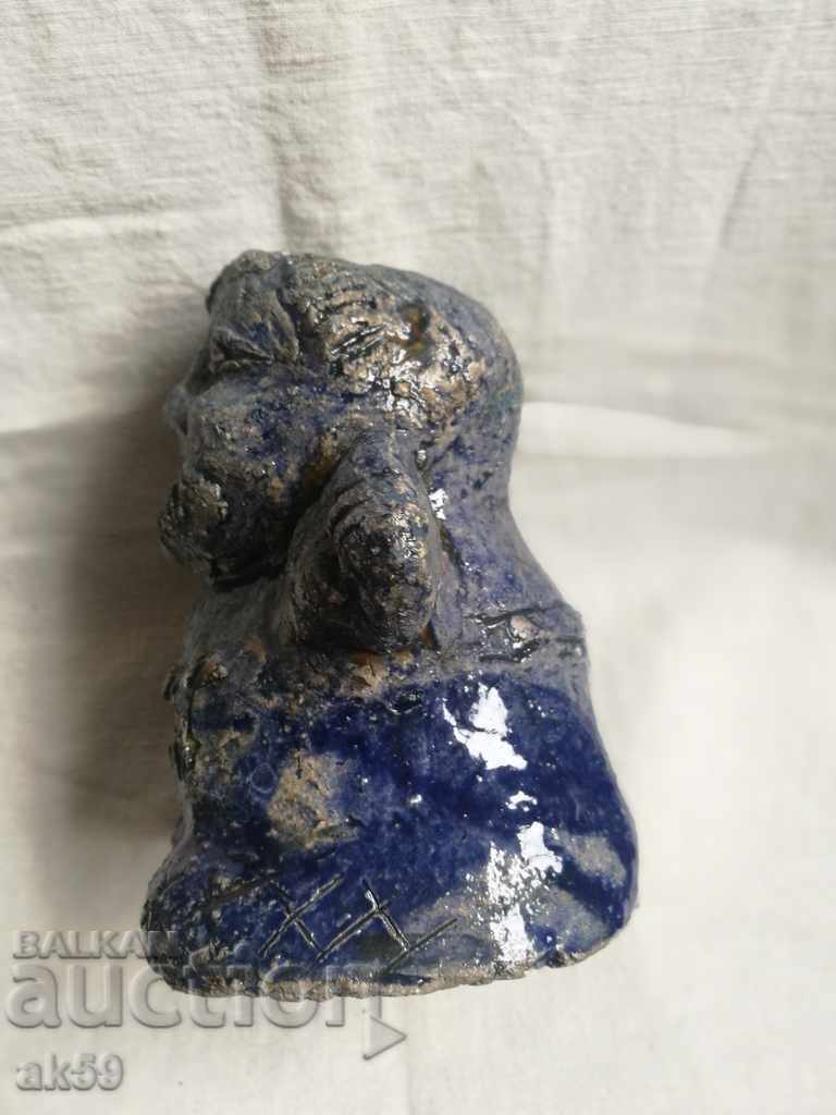 Plastic mic, sculptură - „Câștigătorul” - masă din argilă. cu preț 455.00 BGN | € 232.64 Plastic mic, sculptură - „Câștigătorul” - masă din argilă. cu preț 455.00 BGN | € 232.64