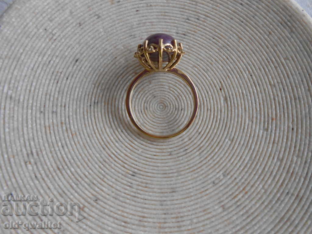 Women's Ring with Ruby and Diamonds, 375 Gold, size 20 - 5 Women's Ring with Ruby and Diamonds, 375 Gold, size 20 - 5