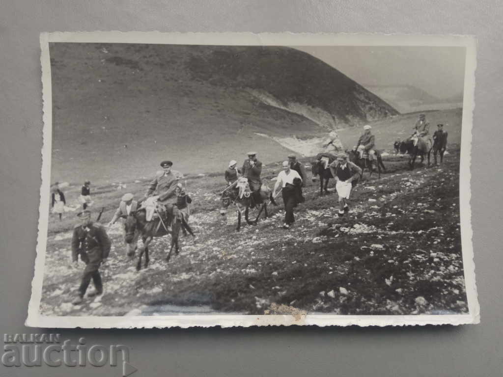 On the way to Ferinato On the way to Ferinato