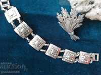 Renaissance silver plated bracelet with stones