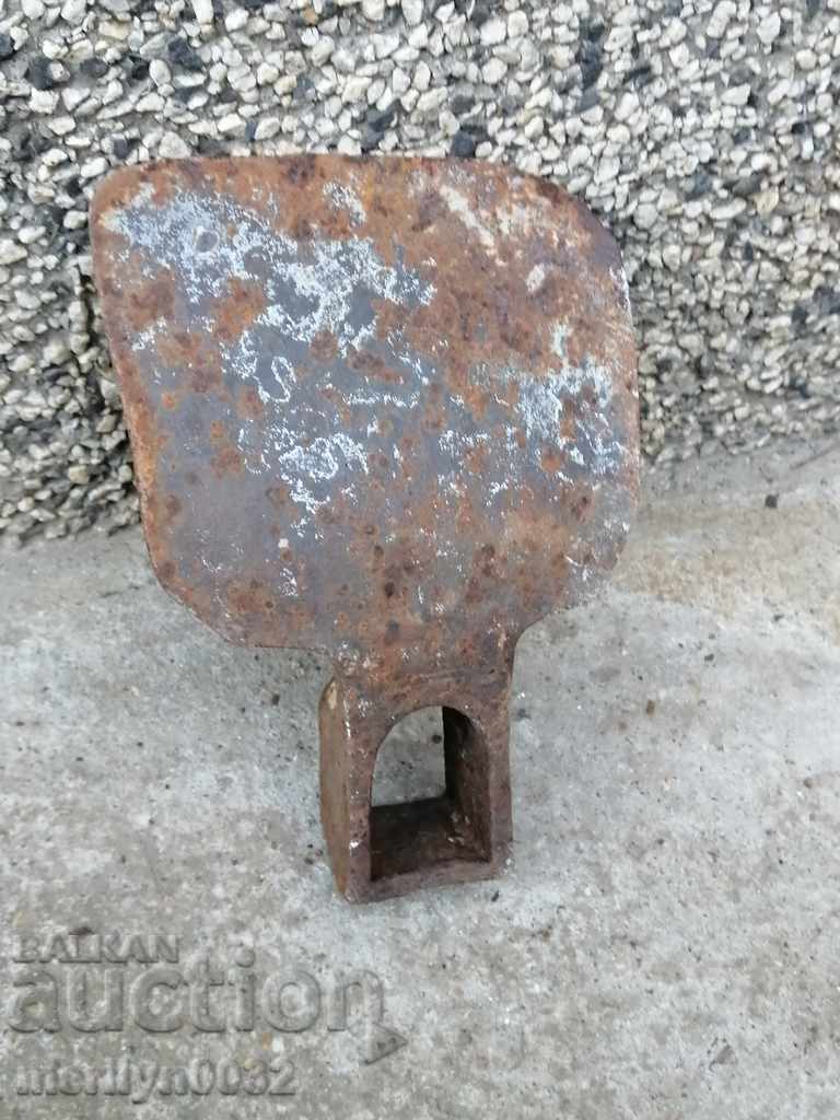 Delivery of Forged chap, hoe, agricultural instrument, wrought iron