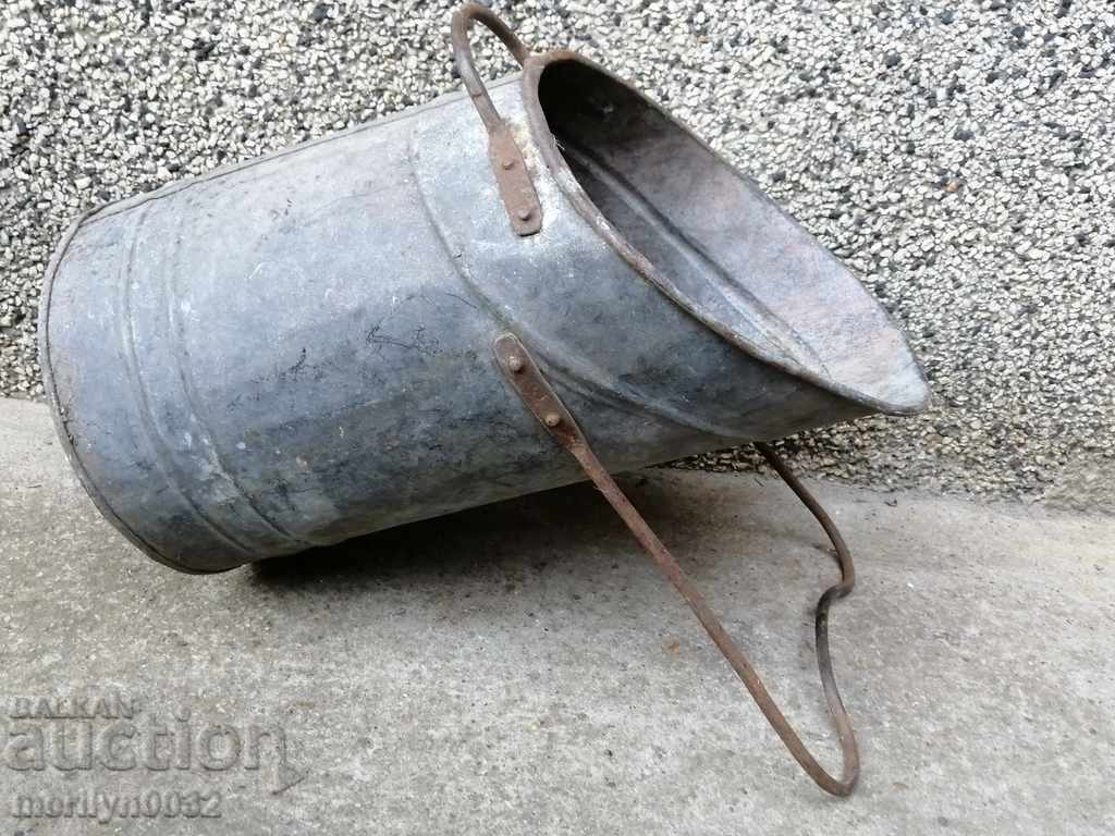 Auction Coal bucket for cooker Auction Coal bucket for cooker