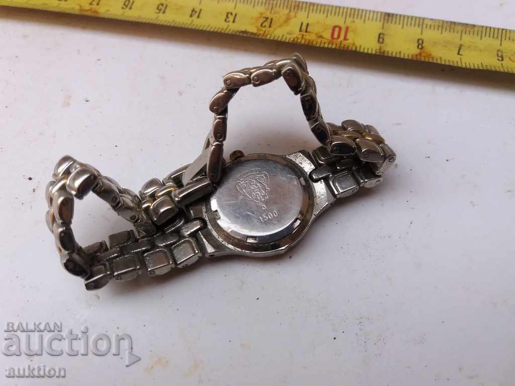 Delivery of WOMEN'S CLOCK CLOCK - WITH METAL BELT - FOR REPAIR Delivery of WOMEN'S CLOCK CLOCK - WITH METAL BELT - FOR REPAIR