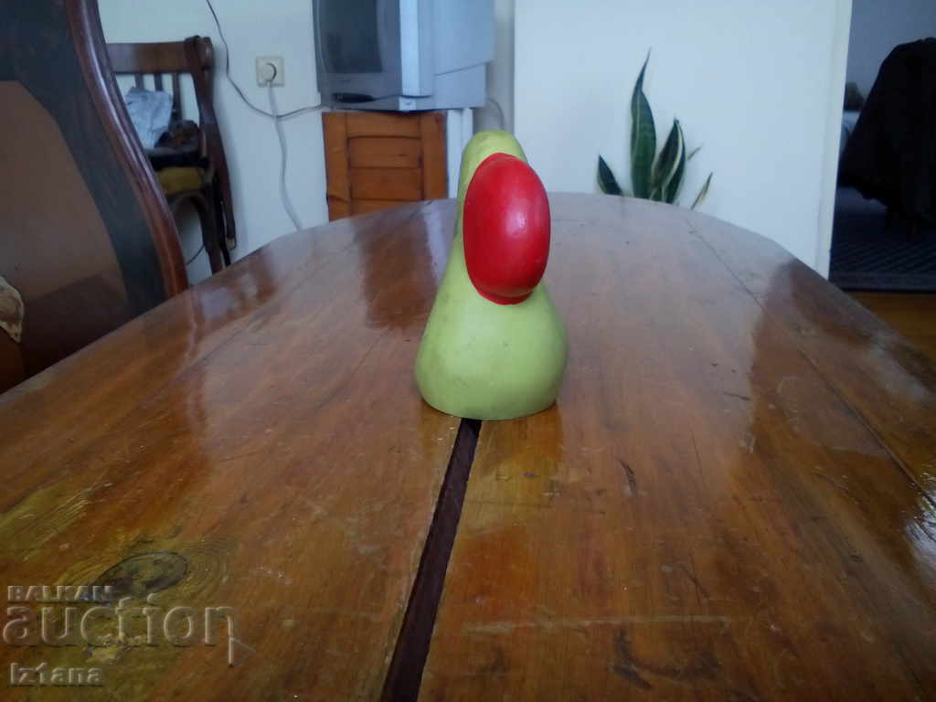 Old toy parrot with price 8.00 BGN | € 4.09 Old toy parrot with price 8.00 BGN | € 4.09