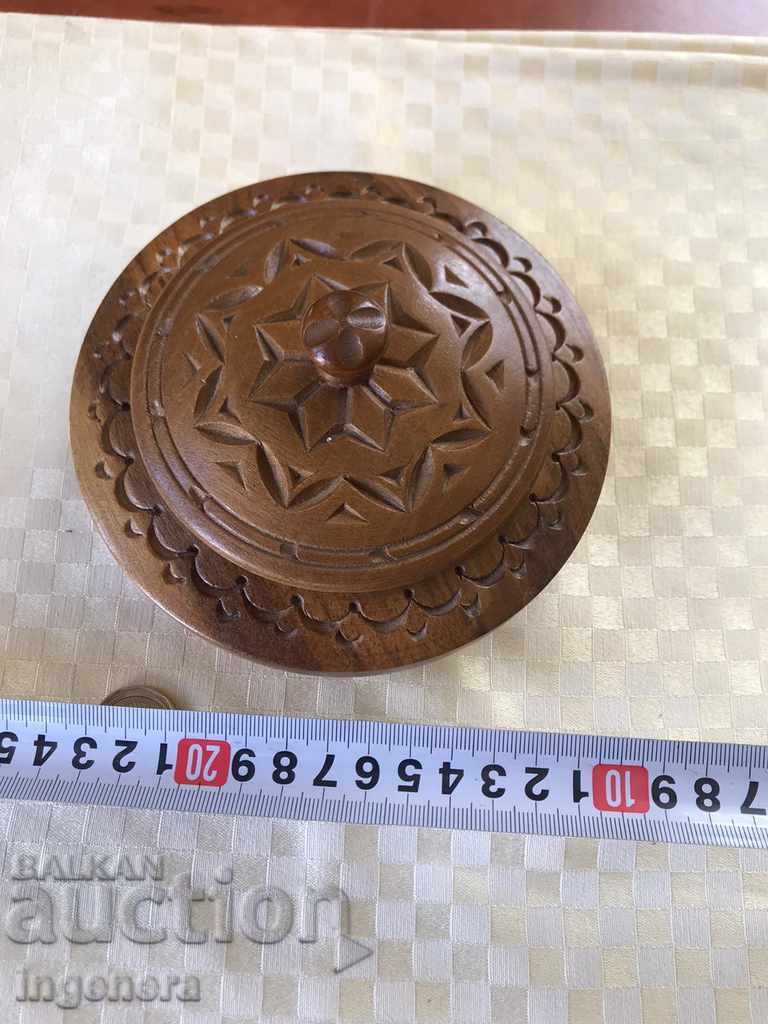 JEWELERY BOX CARVING