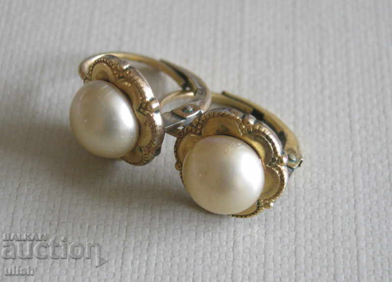 Old gilded earrings earrings with price 15.00 BGN | € 7.67 Old gilded earrings earrings with price 15.00 BGN | € 7.67