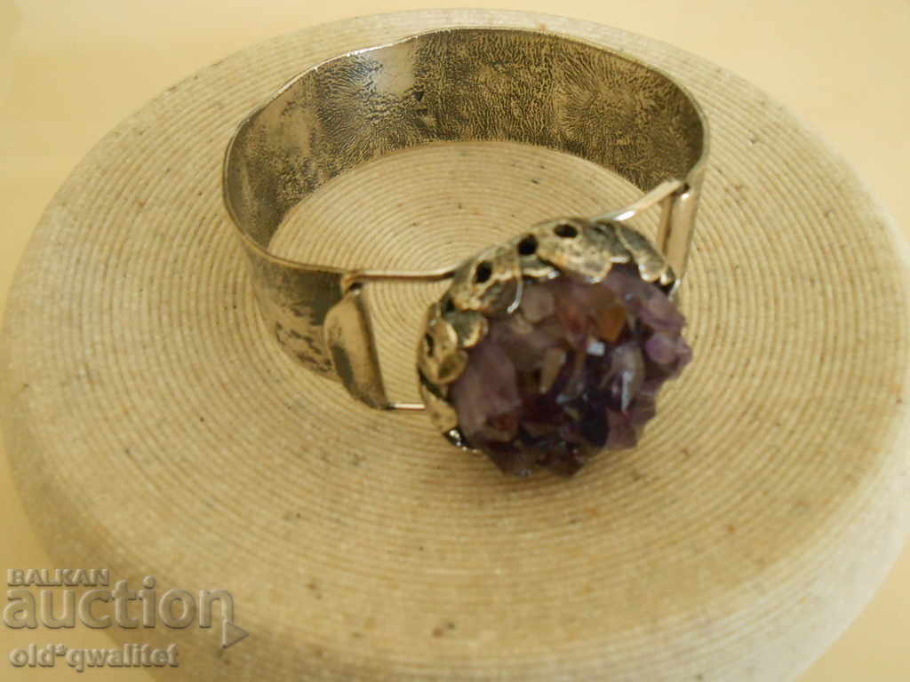 Παράδοση Ελκυστικό ασημένιο βραχιόλι και κρεμαστό κόσμημα, ασήμι 835 και αμέθυστος Παράδοση Ελκυστικό ασημένιο βραχιόλι και κρεμαστό κόσμημα, ασήμι 835 και αμέθυστος