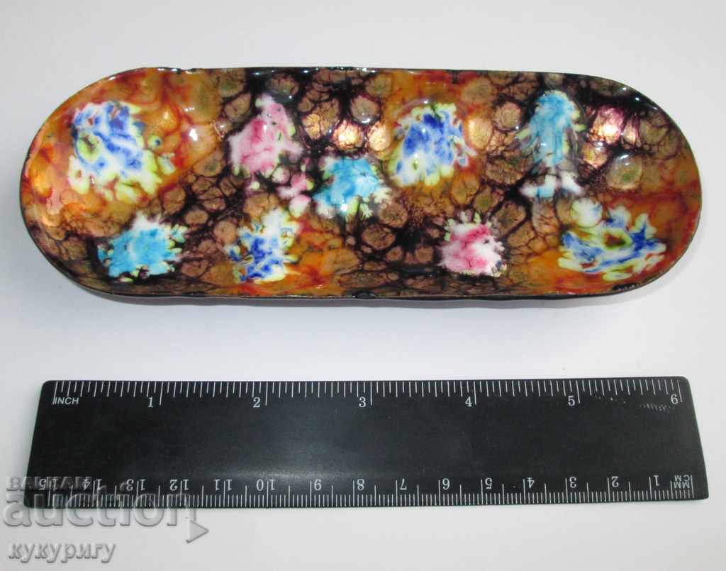 Old Small Enameled Art Saucer Supply Enamel Spain with price 65.00 BGN | € 33.23 Old Small Enameled Art Saucer Supply Enamel Spain with price 65.00 BGN | € 33.23