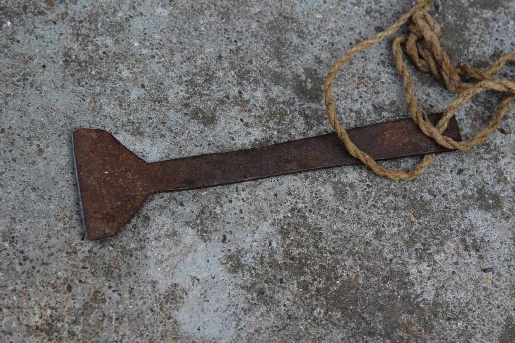 Auction OLD FORGED SMALL RED BIT Auction OLD FORGED SMALL RED BIT