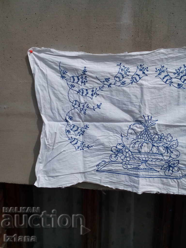 Auction Antique Embroidered Rug, Wall Hanging Auction Antique Embroidered Rug, Wall Hanging