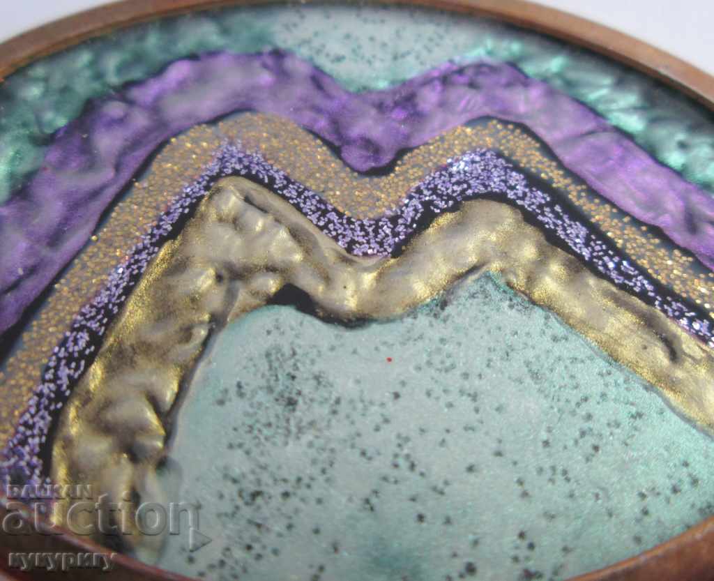 Доставка на Стара Арт дамска брошка с рисувано стъкло Доставка на Стара Арт дамска брошка с рисувано стъкло