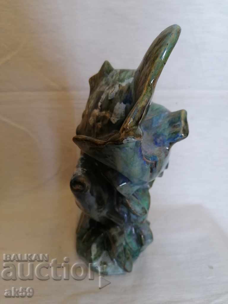 Auction  Fish - ceramic small plastic.