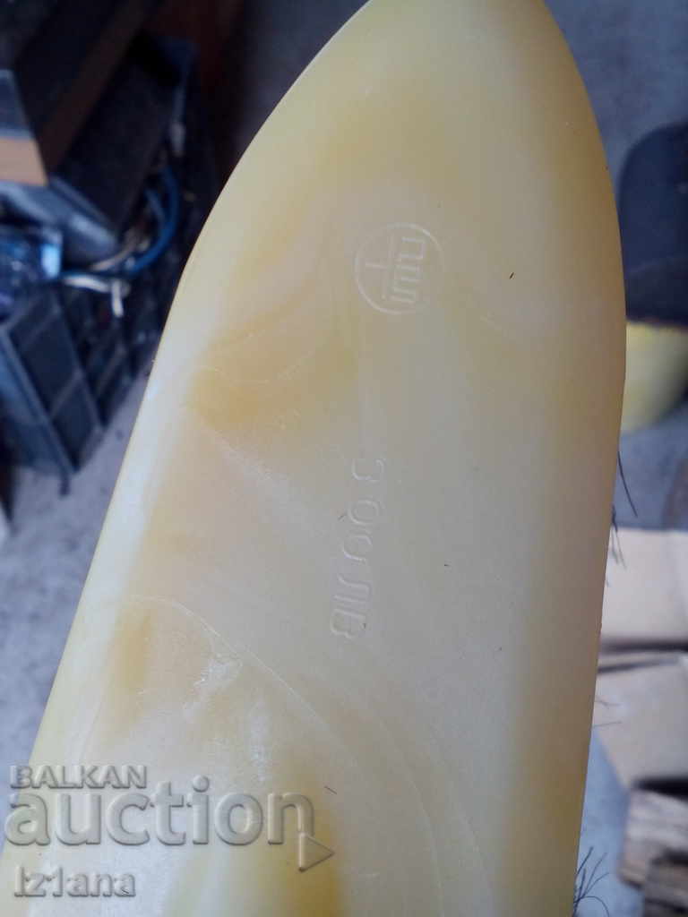 Old car wash brush - 5 Old car wash brush - 5