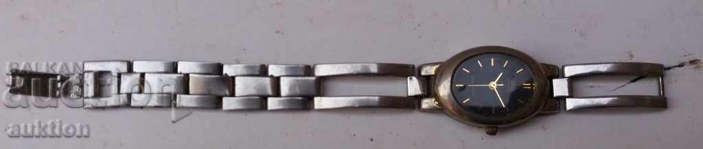 CLASSIC CLOCK with price 5.99 BGN | € 3.06 CLASSIC CLOCK with price 5.99 BGN | € 3.06