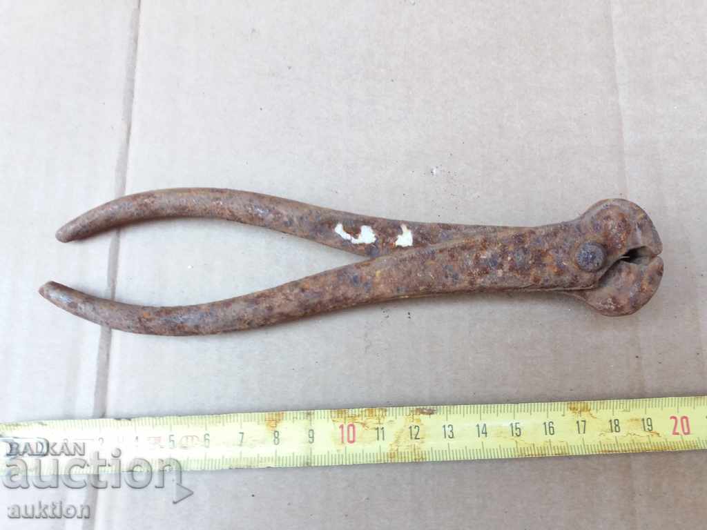 STAR KOVAN KERPEDEN, MASSIVE WROUGHT IRON. - 6 STAR KOVAN KERPEDEN, MASSIVE WROUGHT IRON. - 6