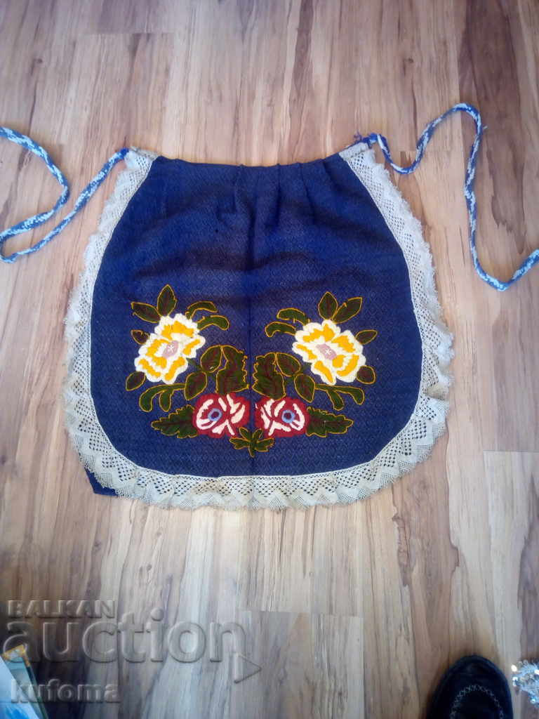 An authentic apron for a costume