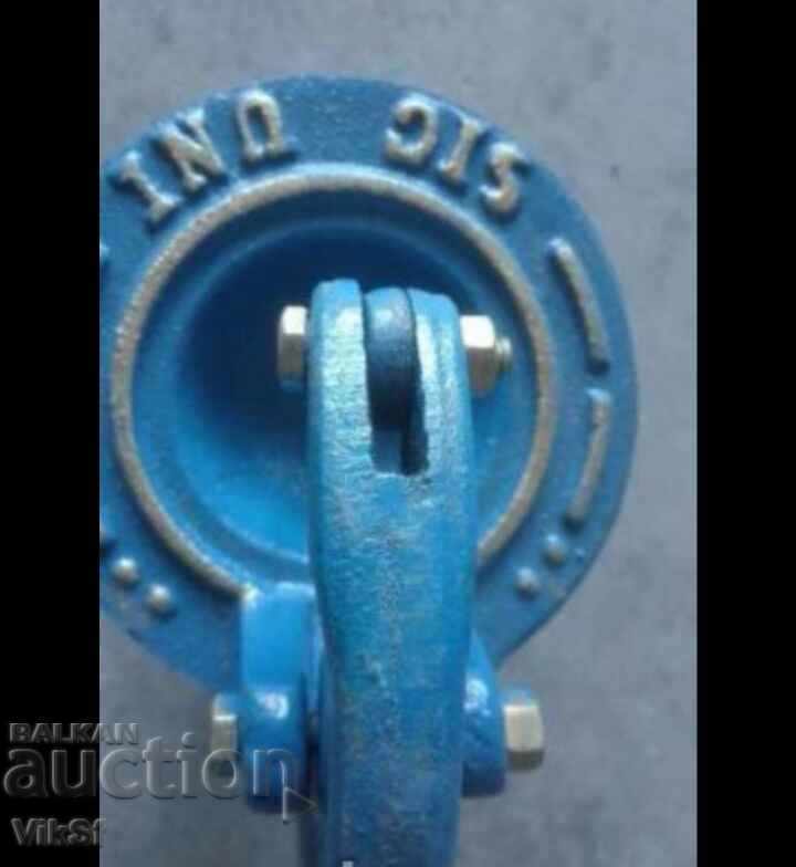 Pompa de mana pentru apa - pompa de apa cu preț 87.50 BGN | € 44.74