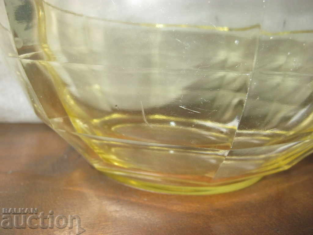 Auction Socialism. Yellow Glass. Lot #2 Auction Socialism. Yellow Glass. Lot #2