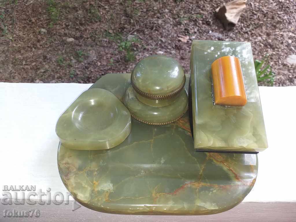 GREEN MARBLE AND CATALINE INK with price 90.00 BGN | € 46.02 GREEN MARBLE AND CATALINE INK with price 90.00 BGN | € 46.02