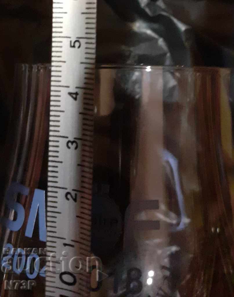 Delivery of A glass. GLASSES. COLLECTION.