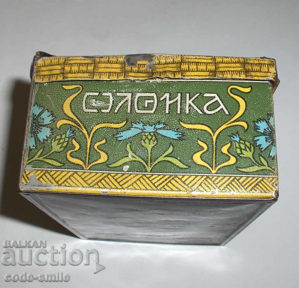 Old box lithograph Czarist Russia Abrikosov and Sons with price 140.00 BGN | € 71.58 Old box lithograph Czarist Russia Abrikosov and Sons with price 140.00 BGN | € 71.58