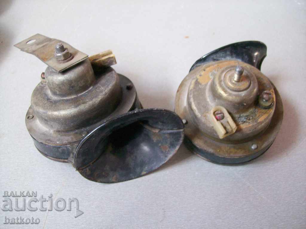 Old blood clots from Moskvich with price 6.00 BGN | € 3.07 Old blood clots from Moskvich with price 6.00 BGN | € 3.07