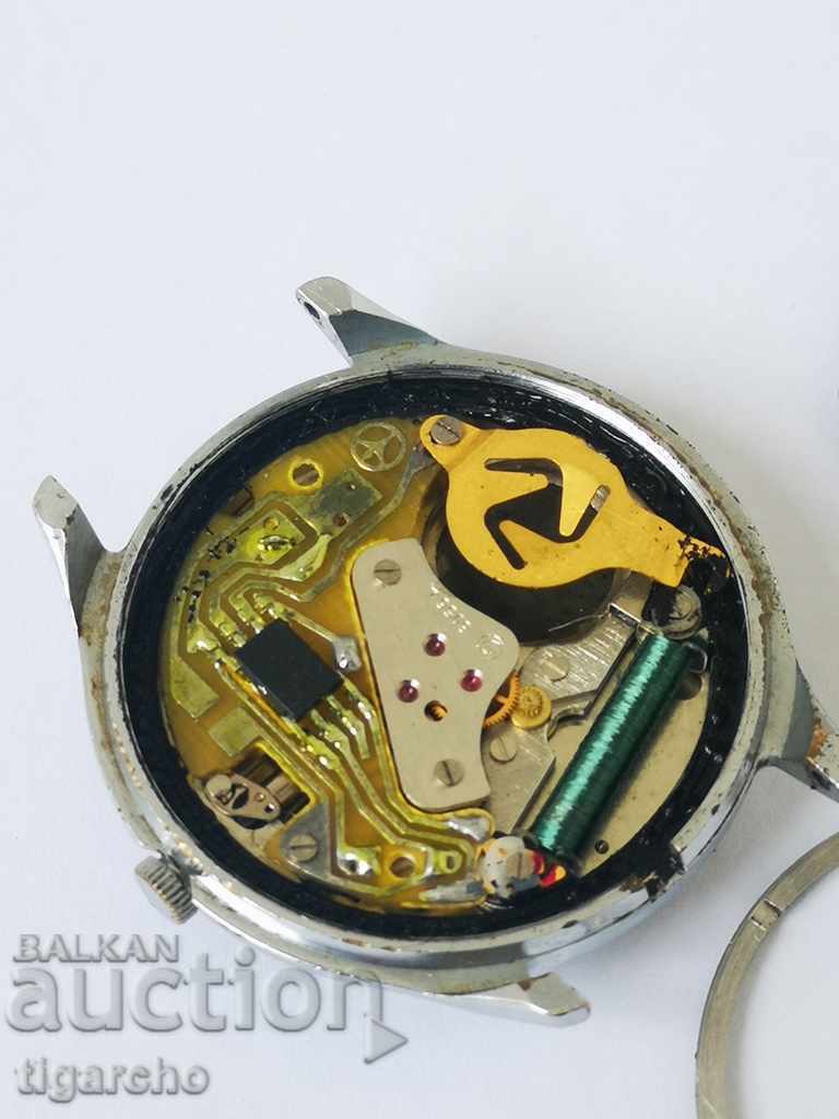 Slava Quartz watch with price 39.00 BGN | € 19.94 Slava Quartz watch with price 39.00 BGN | € 19.94