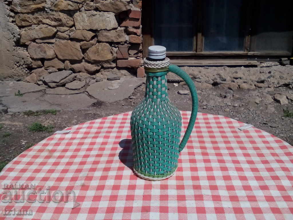 Licitație Damigeană veche împletită, sticlă Licitație Damigeană veche împletită, sticlă