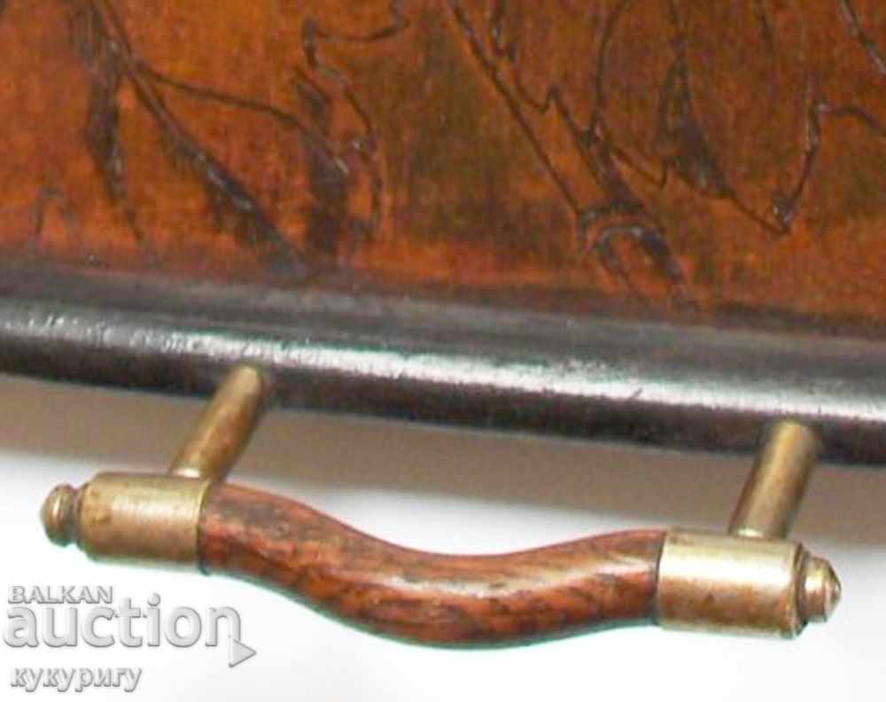 Delivery of Beautiful old Renaissance small wooden tray Delivery of Beautiful old Renaissance small wooden tray