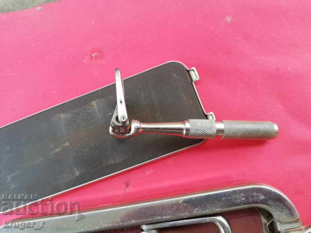 Δημοπρασία Αγγλικό ξυράφι αντίκα