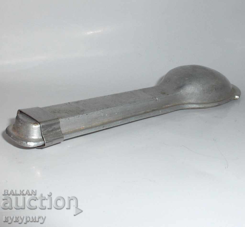 Delivery of Old WMF Instrument Box D.R.G.M. picnic of BCB Delivery of Old WMF Instrument Box D.R.G.M. picnic of BCB