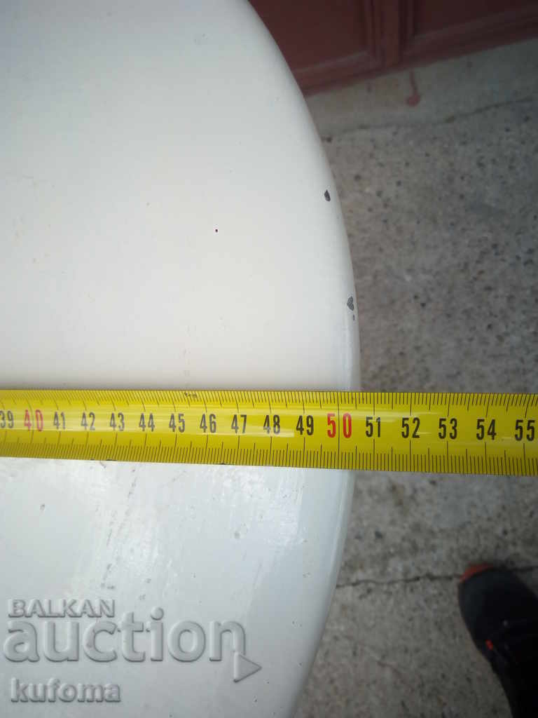 Masă de fier vechi cu preț 89.99 BGN | € 46.01 Masă de fier vechi cu preț 89.99 BGN | € 46.01