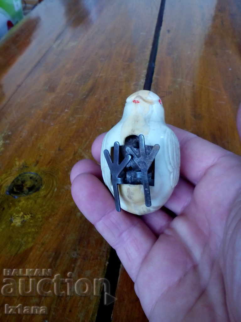 Old Toy Chicken - 6 Old Toy Chicken - 6