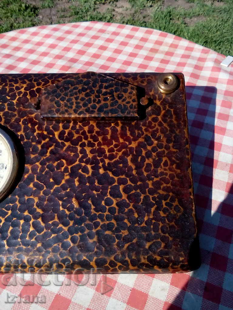 Auction Old desktop Auction Old desktop