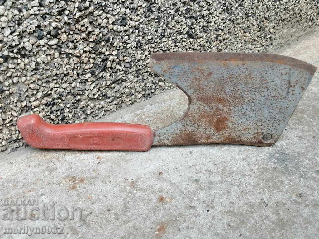 Auction An old sautar hatchet with a saber toop Auction An old sautar hatchet with a saber toop