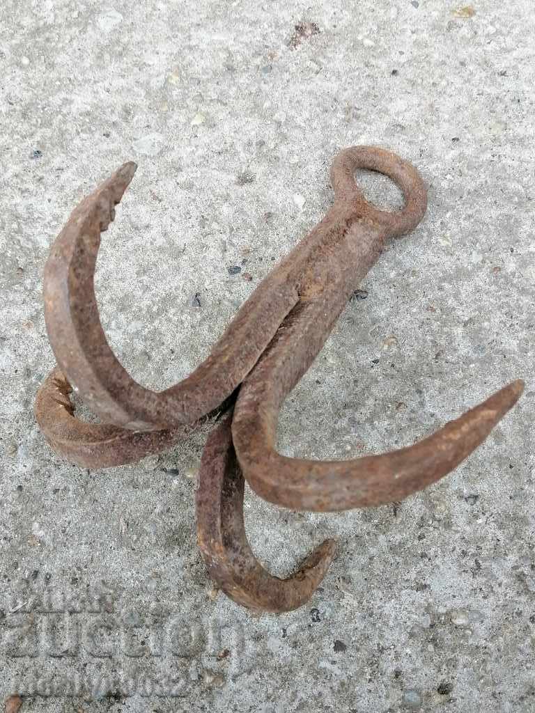 An antique forged hook, quadruple - 6 An antique forged hook, quadruple - 6