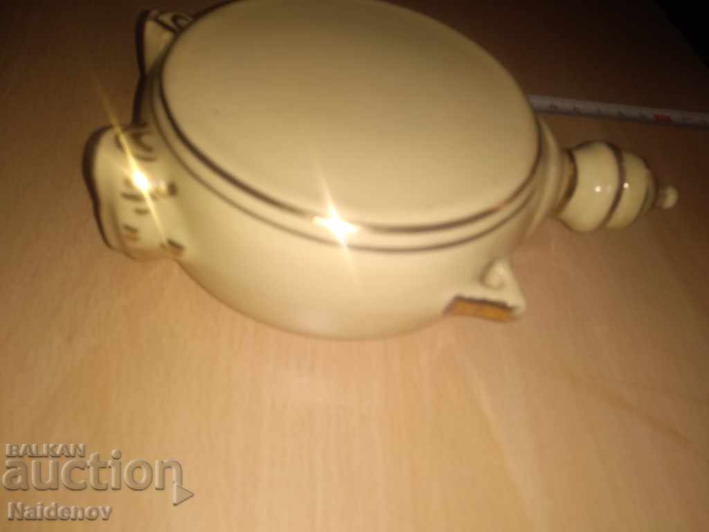 Auction Old porcelain cup Hand-painted gilding Auction Old porcelain cup Hand-painted gilding