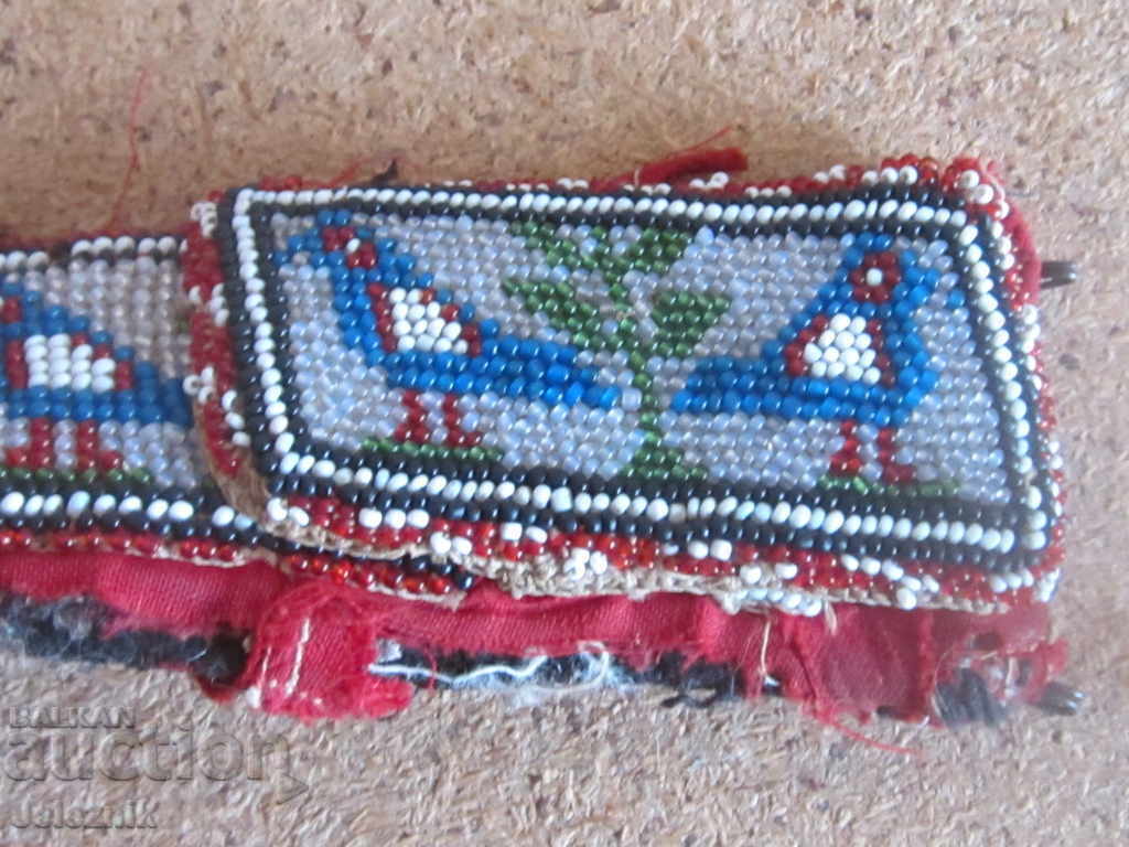 starinen manisten ethnografski kolan with price 180.00 BGN | € 92.03 starinen manisten ethnografski kolan with price 180.00 BGN | € 92.03