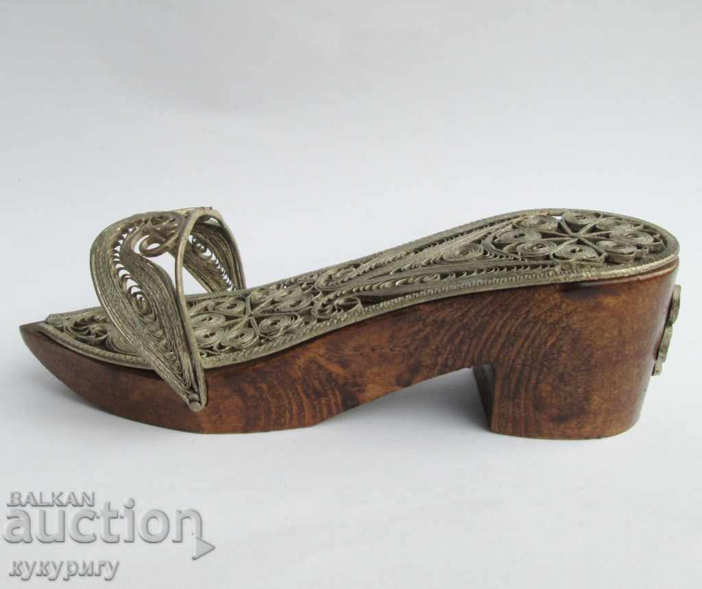Old beautiful small shoe advertising wood and filigree with price 90.00 BGN | € 46.02 Old beautiful small shoe advertising wood and filigree with price 90.00 BGN | € 46.02