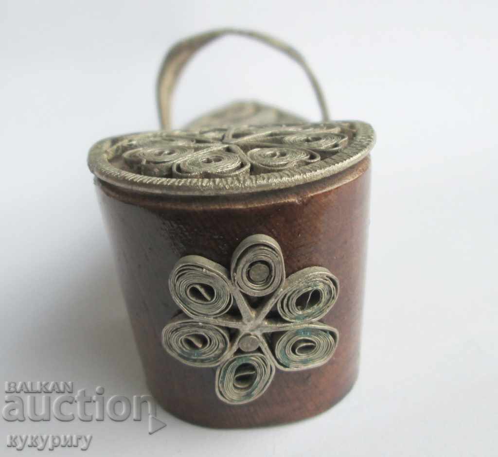 Old beautiful small shoe advertising wood and filigree - 5 Old beautiful small shoe advertising wood and filigree - 5