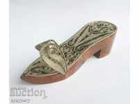 Old beautiful small shoe advertising wood and filigree