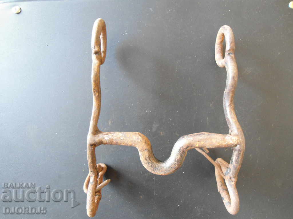 Old forged bridle with price 7.00 BGN | € 3.58 Old forged bridle with price 7.00 BGN | € 3.58