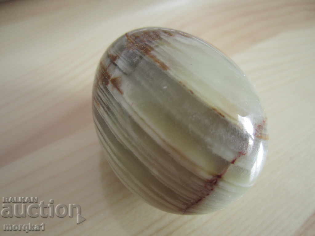 Auction Marble onyx egg. Auction Marble onyx egg.