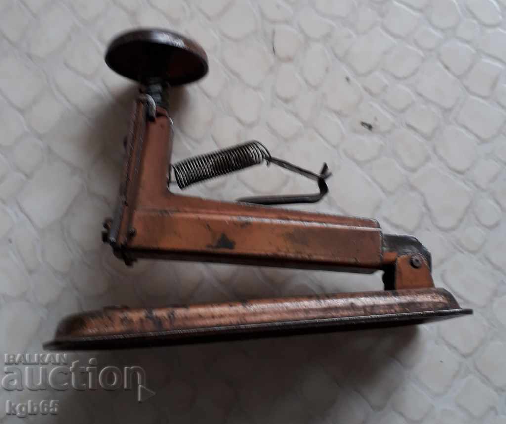 Old Morse Breaker Key Handler. with price 19.65 BGN | € 10.05