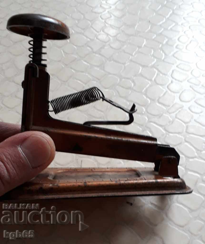 Old Morse Breaker Key Handler. - 5