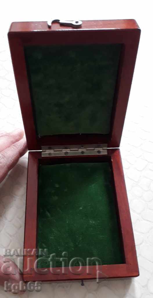 Old excellent wooden box. with price 24.65 BGN | € 12.60 Old excellent wooden box. with price 24.65 BGN | € 12.60