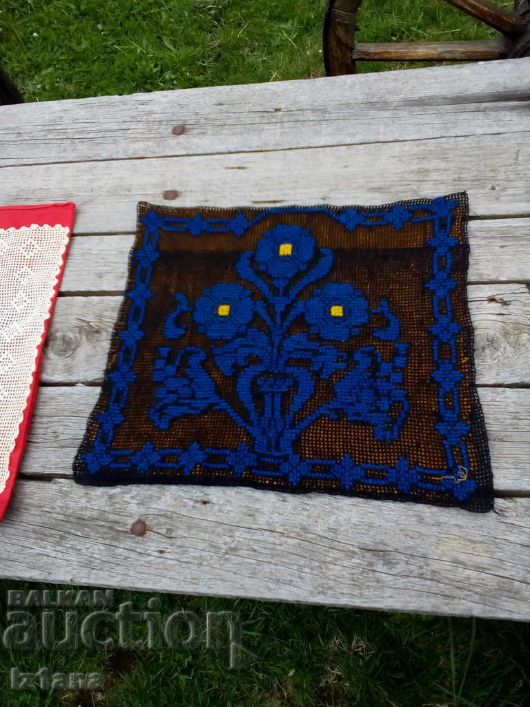 Auction Old pillow case Auction Old pillow case