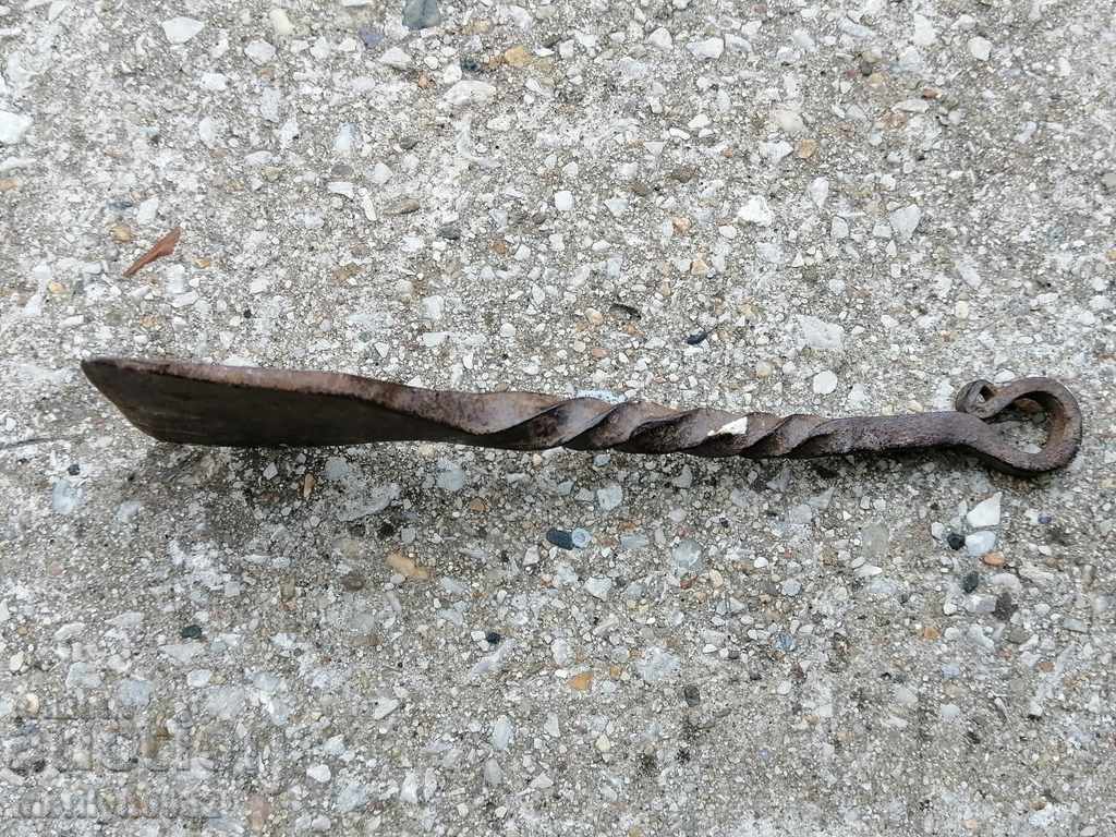 Gingerbread, gingerbread, gingerbread, gingerbread, wrought iron - 6